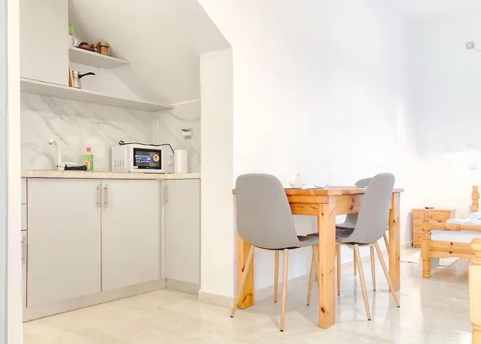 Demar & Apartamento Korakokhórion